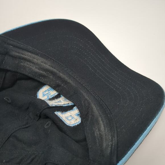 Gap Slideback Baseball Cap Black M Adjustable Embroidered Vented Holes 6 Panel - Picture 8 of 9